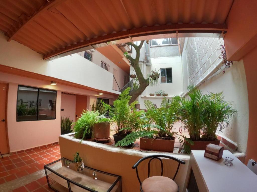 Hostal Casa Primavera Medellin Luaran gambar