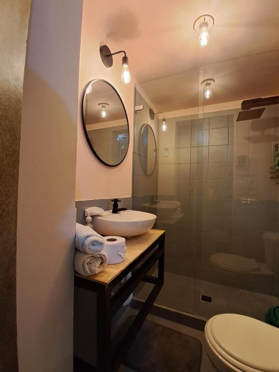 Hostal Casa Primavera Medellin Luaran gambar